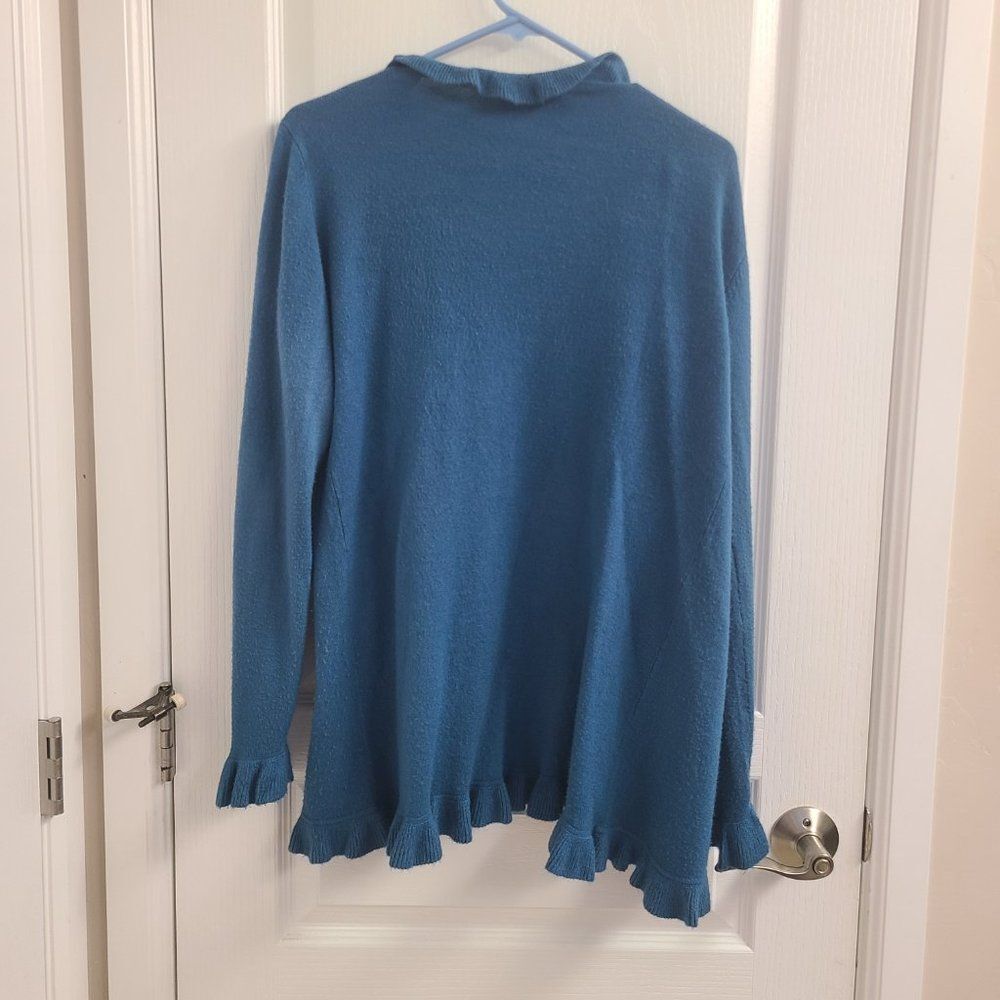 BFA Ruffle Sweater BoxE - Picture 3 of 3
